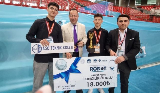 ASO Teknik Koleji öğrencilerinden gururlandıran başarı