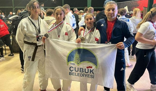 Çubuklu judocular Avrupa’da tarihi başarıya imza attı