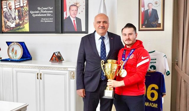 Kızılcahamamlı sporcu Ermenistan'da Avrupa şampiyonu oldu