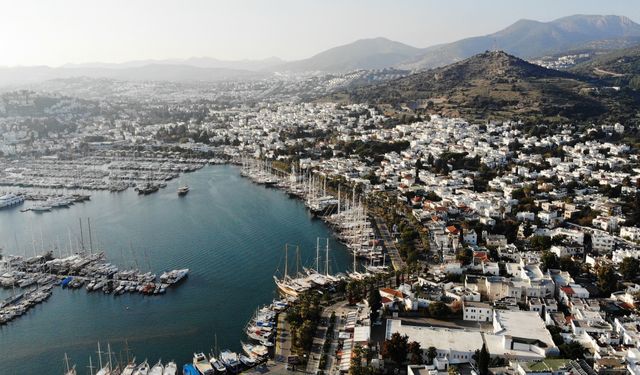 Yaz tatili yaklaşıyor: Lüks villa kiraları daire fiyatlarıyla yarışıyor