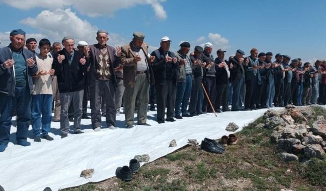 Ankara'da vatandaşlar yağmur duasına çıktı