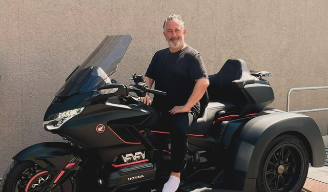 Cem Yılmaz'dan 2,5 milyonluk hediye!