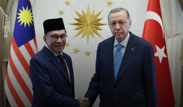 Cumhurbaşkanı Erdoğan Malezya Başbakanı İbrahim ile görüştü