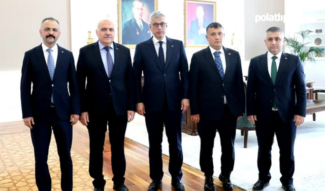 Kızılcahamam'da sağlık yatırımları gündemde: Başkan Acar'dan Bakan Memişoğlu'na ziyaret