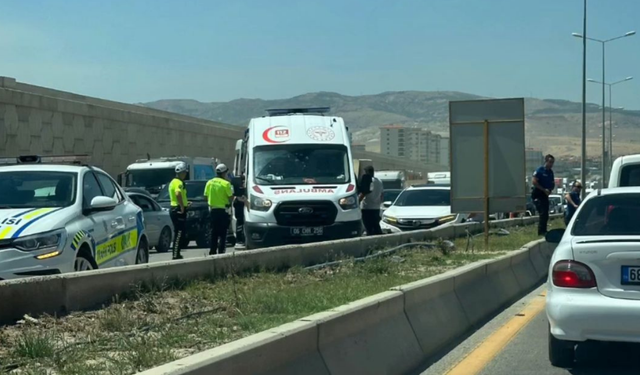 Sincan Yenikent’te trafik kazası!