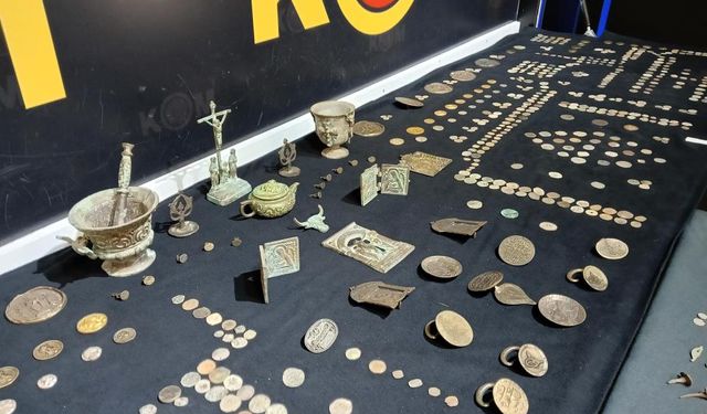 Ankara’da tarihi eser kaçakçılarına operasyon: 3 gözaltı