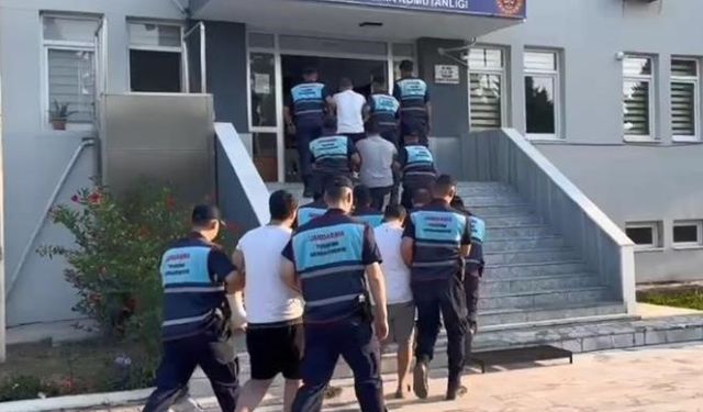 Tur otobüsüne saldıran şüpheliler tutuklandı