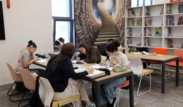 Yenimahalle Belediyesi kütüphanelerinde sınav yoğunluğu