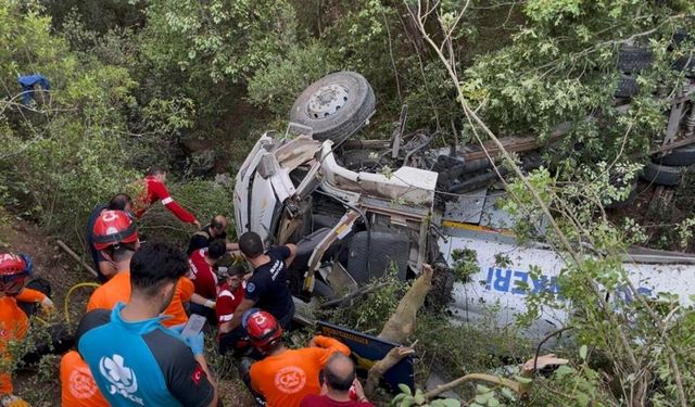 Bursa'da feci kaza! Orman yangınını söndürmeye gidiyorlardı...