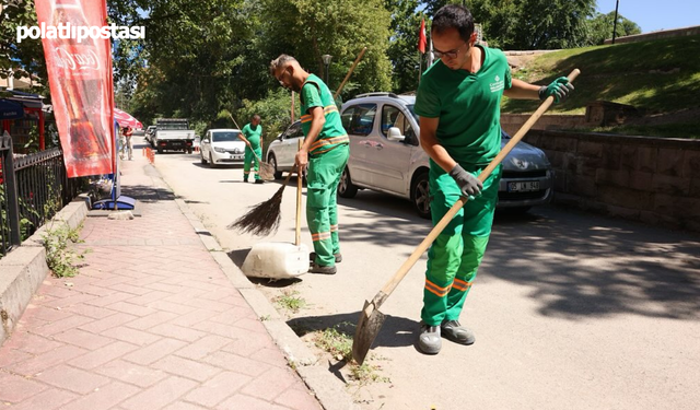 Çankaya Belediyesi'nden Yukarı Bahçelievler'de temizlik hamlesi