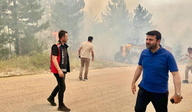 Karabük tarihinin en büyük yangınıyla mücadele sürüyor