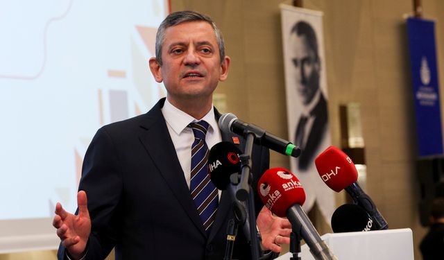 Özgür Özel açıkladı: Bir belediye CHP'ye geçti