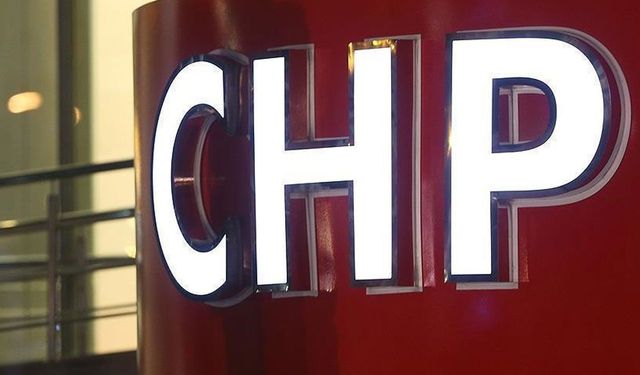 CHP’de istifa depremi: 9 kişi görevinden ayrıldı