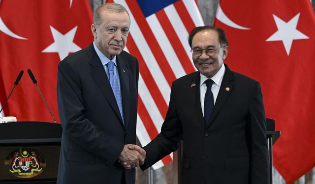Cumhurbaşkanı Erdoğan, Malezya Başbakanı ile görüştü