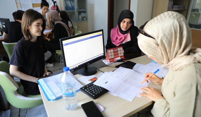 Keçiören Belediyesi’nden LGS öğrencilerine ücretsiz tercih desteği