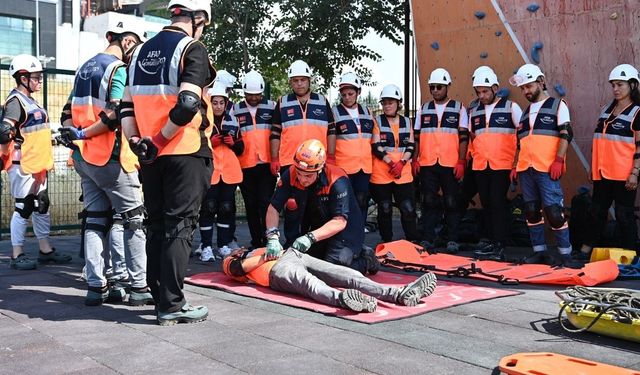 MAKUT gönüllüleri hazır: Canla başla çalışıyorlar