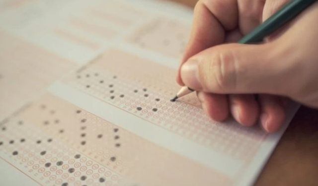 Üniversite tercihlerinde aileler için rehberlik başladı