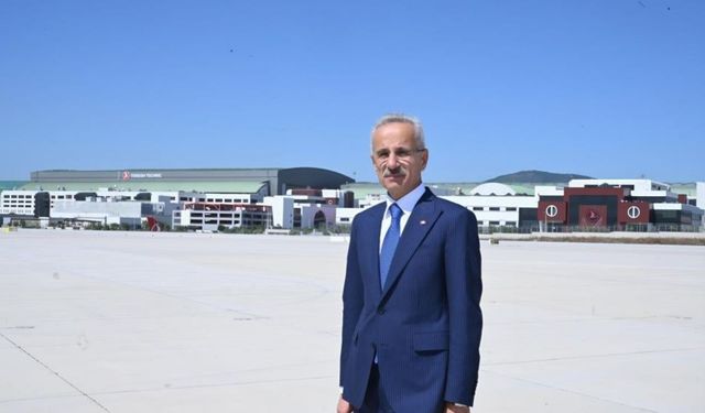 İstanbul-Seul seferi geri dönmek zorun kalmıştı: Bakan Uraloğlu’ndan 'powerbank' uyarısı