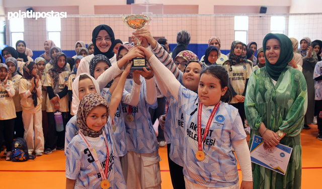 "Camiden Hayata" projesi voleybol turnuvasıyla renklendi