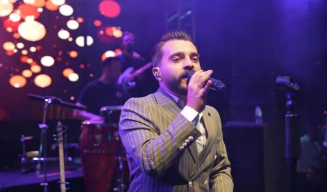 Sanatçı Cevdet Aslan Sincanlılara unutulmaz bir gece yaşattı