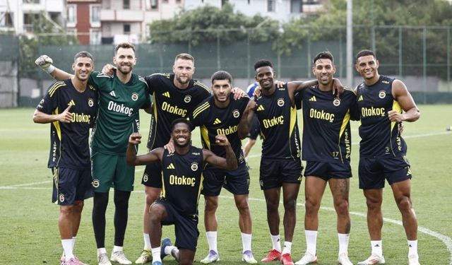 Fenerbahçe’de Feyenoord mesaisi hız kesmiyor
