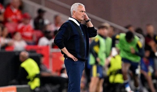 Fenerbahçe'den beklenen haber geldi! Jose Mourinho ile yollar ayrıldı
