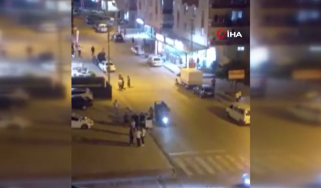 Ankara'da tehlikeli anlar: Otomobilden havai fişek attılar!