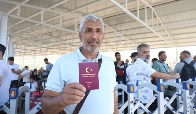 Suriye’ye pasaportla giriş-çıkışlar başladı