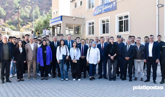 Başkan Güngör'den Nallıhan'daki üniversiteli gençlere anlamlı "Hoş Geldiniz" ziyareti!