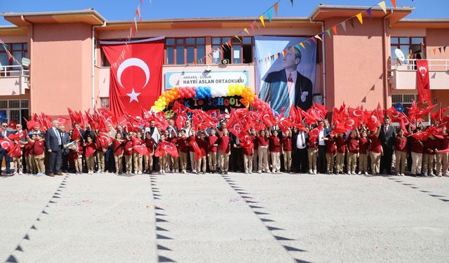 Çubuk’ta İlköğretim Haftası coşkusu