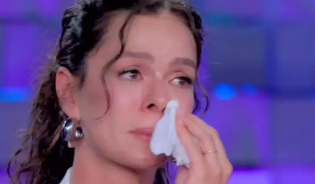 Özge Özpirinçci, İtalya’da gözyaşlarına boğuldu