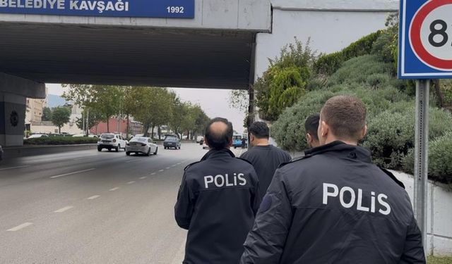 Köprü altındaki şüpheli valiz ekipleri harekete geçirdi!