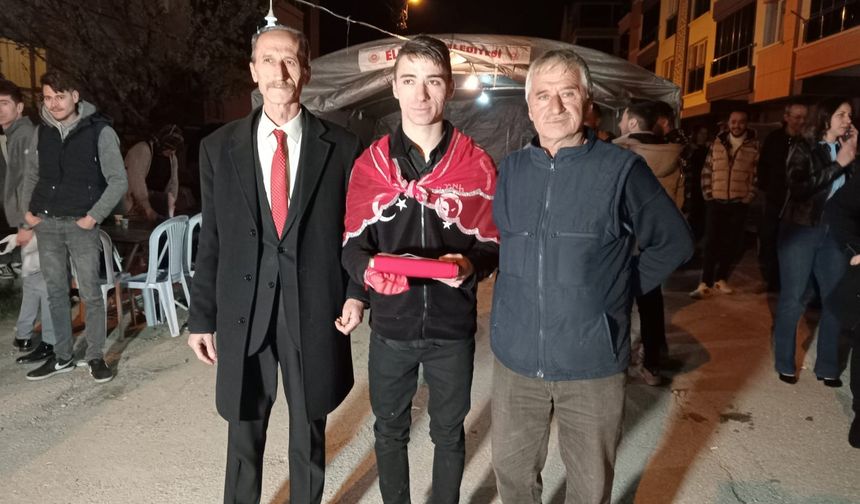 Başkan Yaman, asker uğurlamasına katıldı