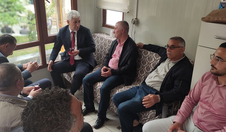 Memiş Çelik taksicilerle bir araya geldi