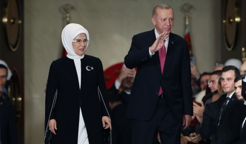 Cumhurbaşkanı Erdoğan Külliye'den seslendi: 85 milyonun tamamını bağrımıza basacağız