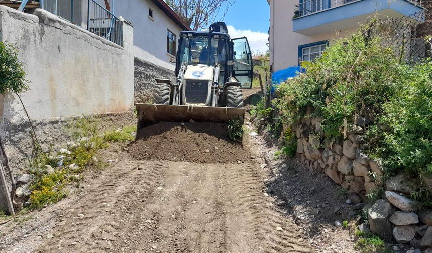 Kalecik Belediye ekipleri kumlama çalışmalarını tamamladı
