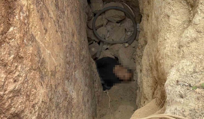 Kaçak kazı yapan defineciler mağarayı çökertti! 3 ölü