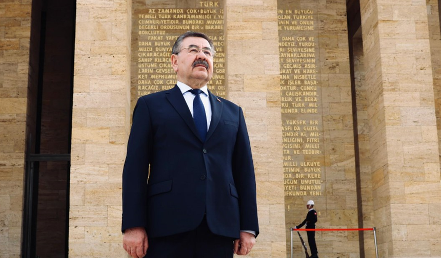 Başkan Odabaşı CHP’li heyetle beraber Anıtkabir’i ziyaret etti