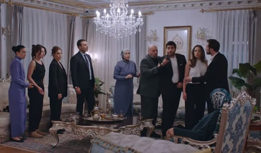 Kızılcık Şerbeti'nde şok ayrılık! Başrol oyuncusu diziye veda ediyor