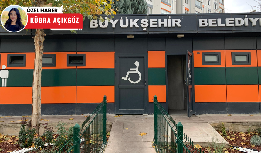 Engelli tuvaletinin kapısına kilit vuruldu: Vatandaşlar isyan etti!