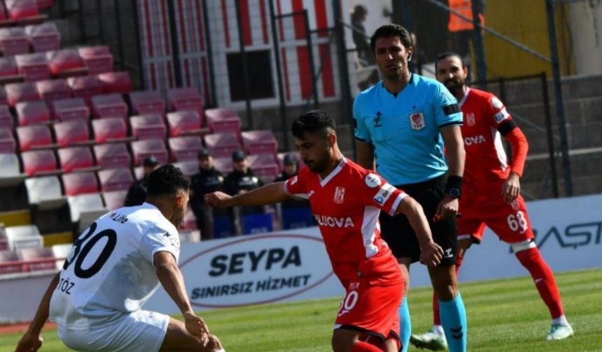 Balıkesirspor ve Etimesgut Belediyespor gol arayışında sonuçsuz kaldı