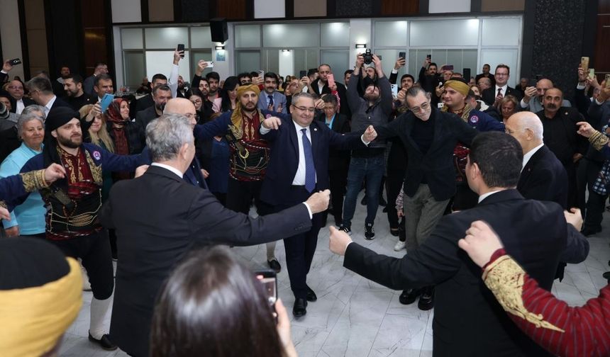 CHP’nin önde gelen isimleri “İktidar Yolunda Cumhuriyet Resepsiyonu”nda bir araya geldi