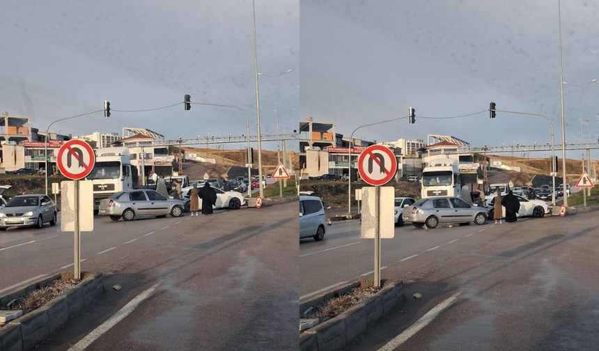 Akyurt’ta feci kaza: Araçlar kafa kafaya çarpıştı!