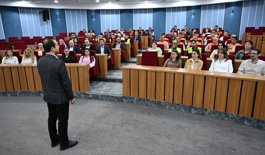 Altındağ'da işçiler için sağlık semineri düzenlendi