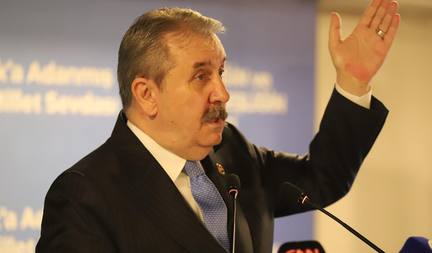 Destici’den sert açıklama: “Türkiye’nin sorunlarına çözüm BBP'den gelecek!”