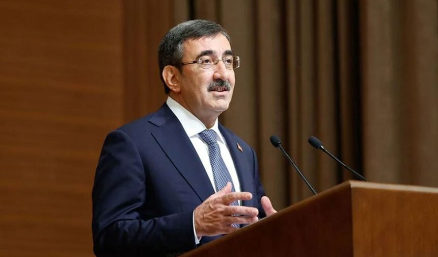 Cevdet Yılmaz’dan Sırrı Süreyya Önder’e ziyaret: “Çok şükür daha i̇yi”