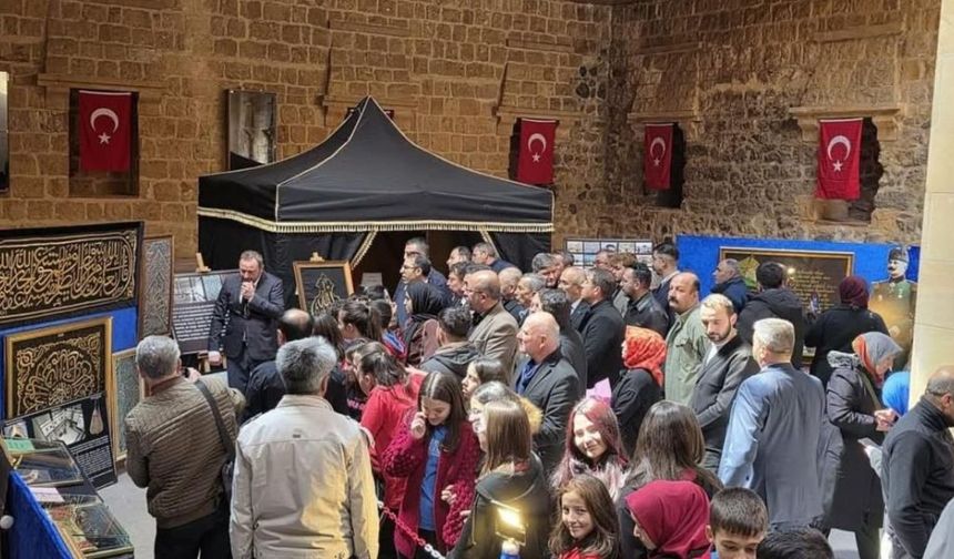 Beypazarı'nda Kutsal Emanetler Sergisi ziyarete açıldı