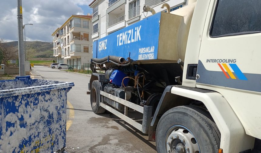 Pursaklar Belediyesi, yaz ayları için temizlik önlemleri aldı