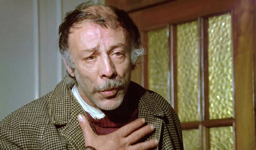 "Adile" filminde Münir Özkul’u canlandıracak bomba isim netleşti!