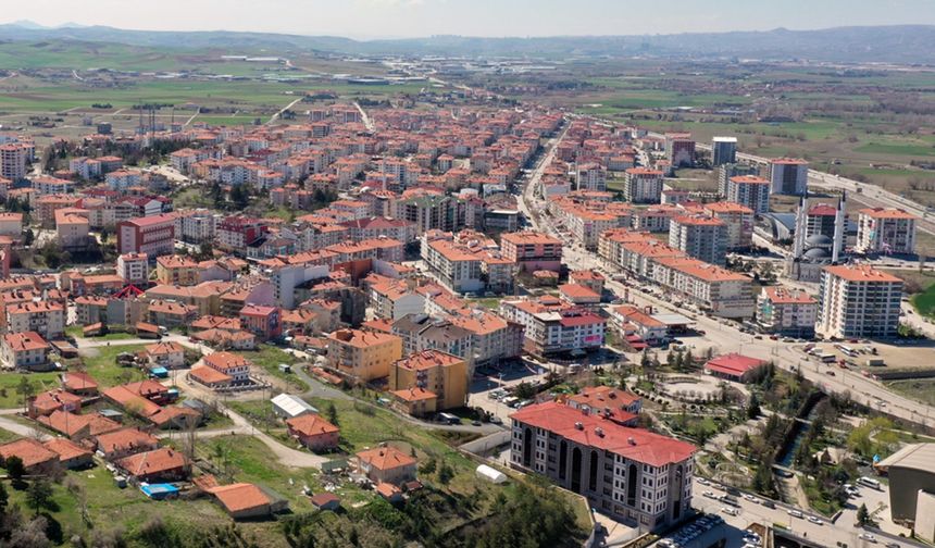 Başkan Ayık’tan 35. yıl mesajı: "Akyurt’u geleceğe taşıyoruz"